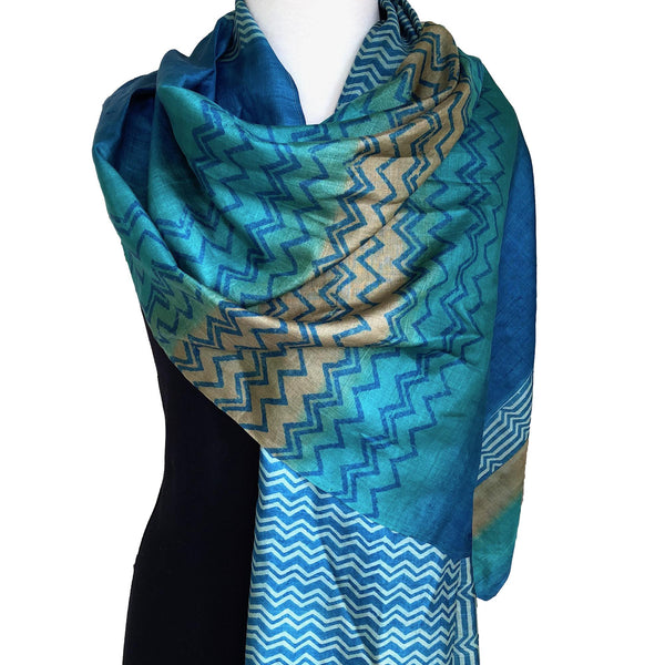 Silk sari scarf in aqua and gold - Pallu Design