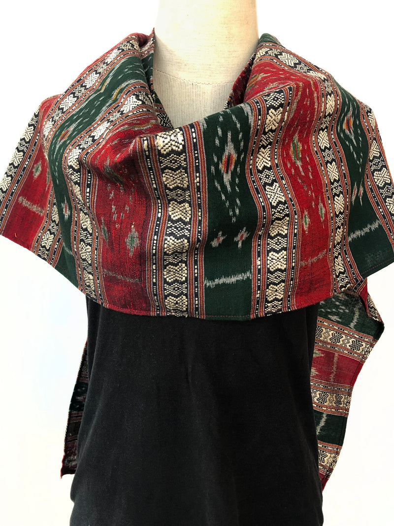 Hand woven ikat cotton scarf with traditional design - Pallu Design