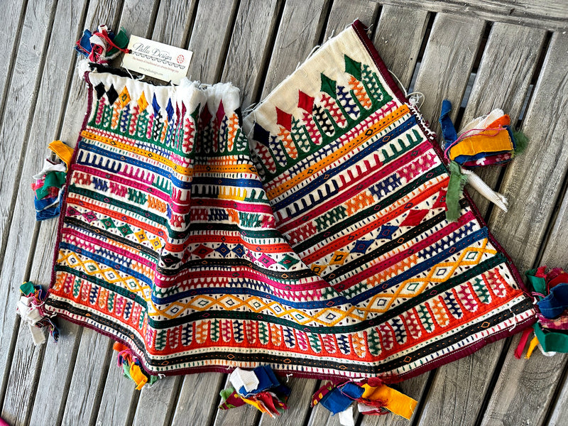 Vintage Rabari tribal embroidery fabric - Pallu Design