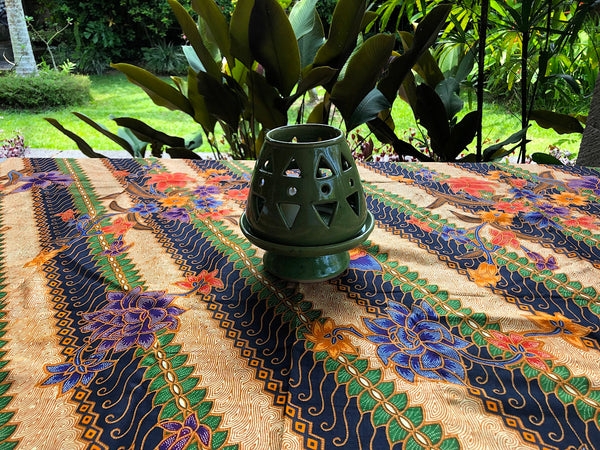 Indonesian cotton sarong fabric tablecloth - Pallu Design