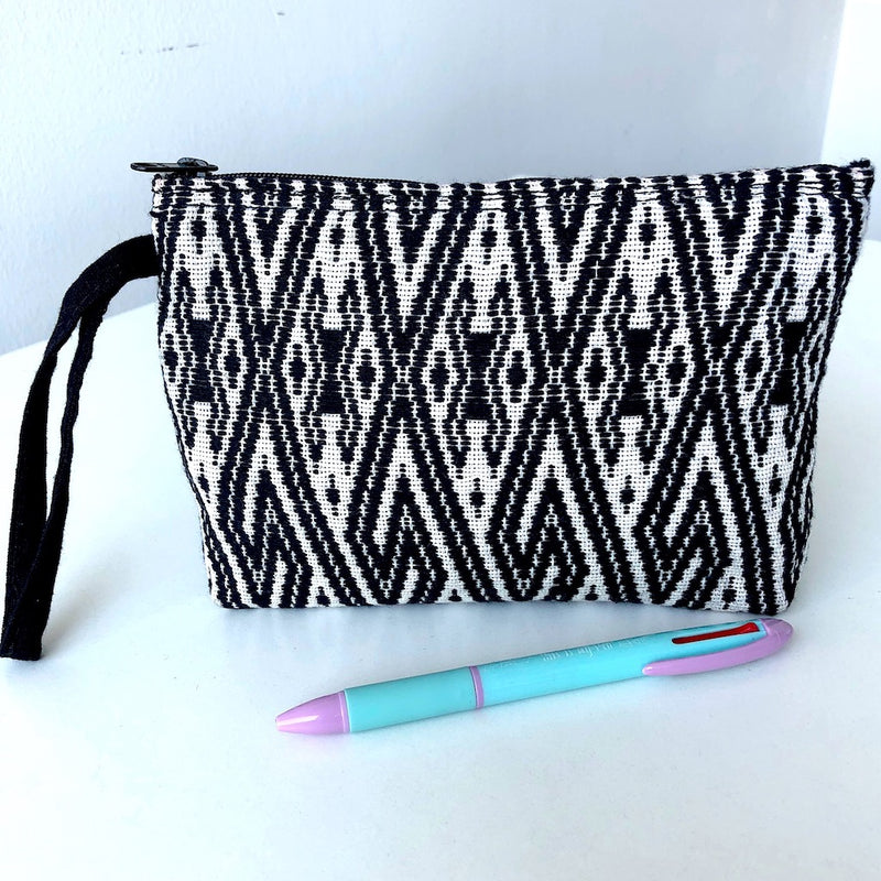 Hand Woven zip pouch - Black and White Laos Cotton - Small - Pallu Design
