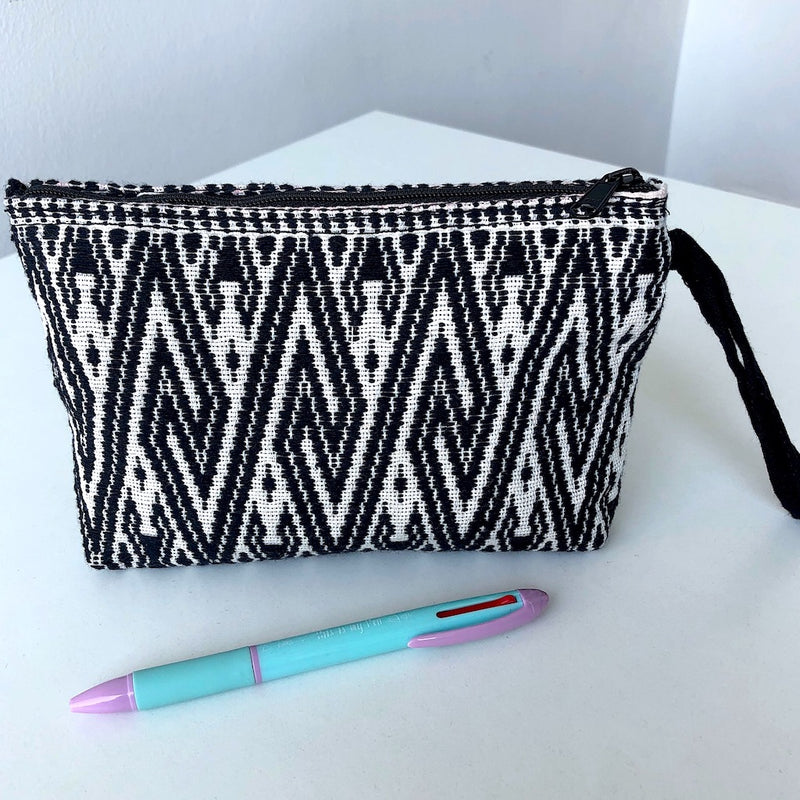 Hand Woven zip pouch - Black and White Laos Cotton - Small - Pallu Design