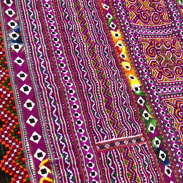 Embroidered, Applique Hmong skirt fabric - 224cm x 53cm - Pallu Design