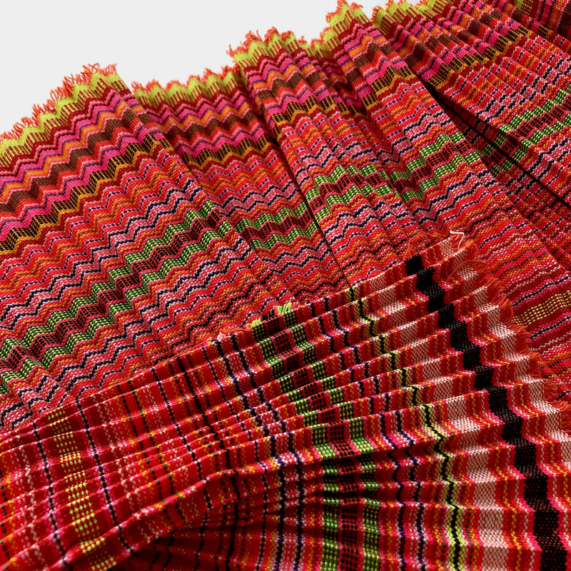 Pleated Hmong Fabric in pink and red - Pallu Design
