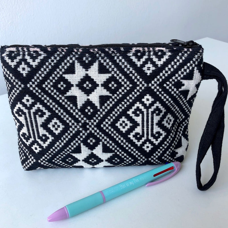 Small Hand Woven zip pouch - Black and White Star - Cotton - Pallu Design